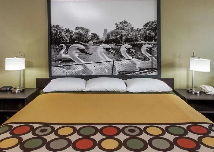 Hotel Super 8 By Wyndham 2*