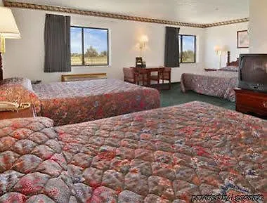 Super 8 By Wyndham 2* Dwight