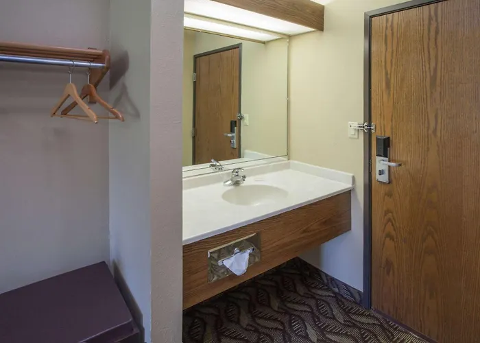 Hotel Super 8 By Wyndham